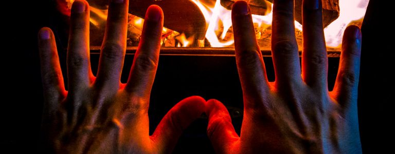 Les avantages et inconvénients des systèmes de chauffage à l’électricité, au gaz et au bois 4